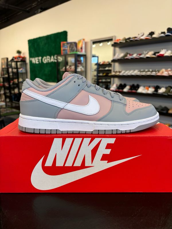 Nike Dunk Low Oxford Size 8.5 (10W) Pre-Owned