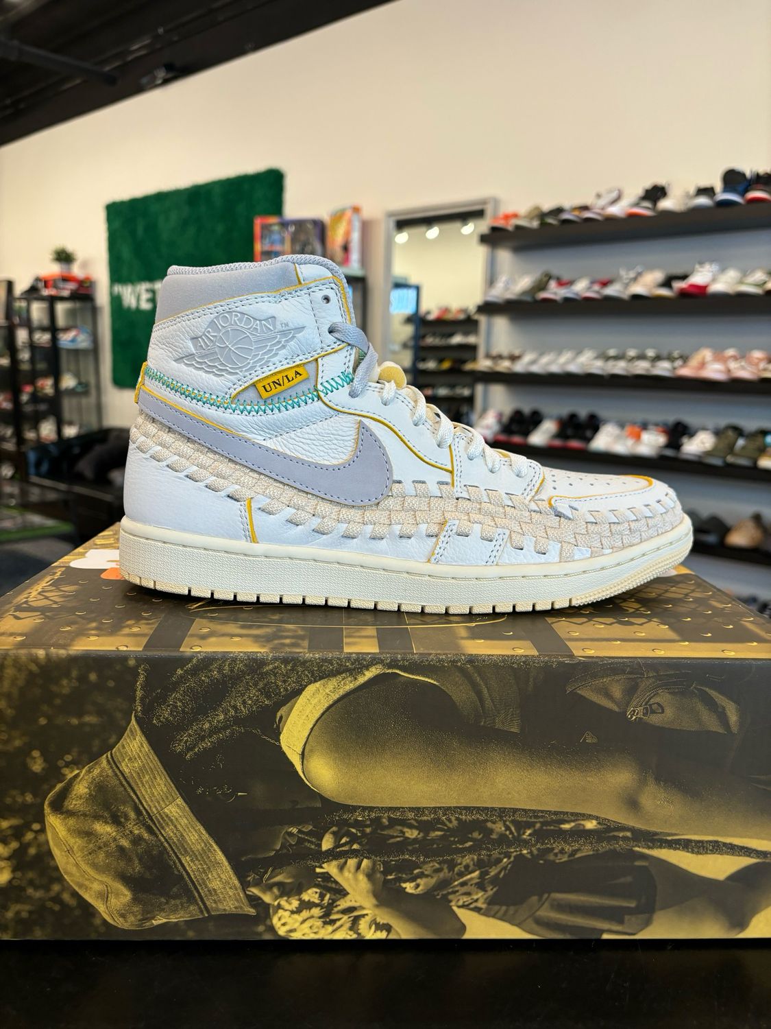Jordan 1 Union Beauty Supply Size 8.5 Brand New