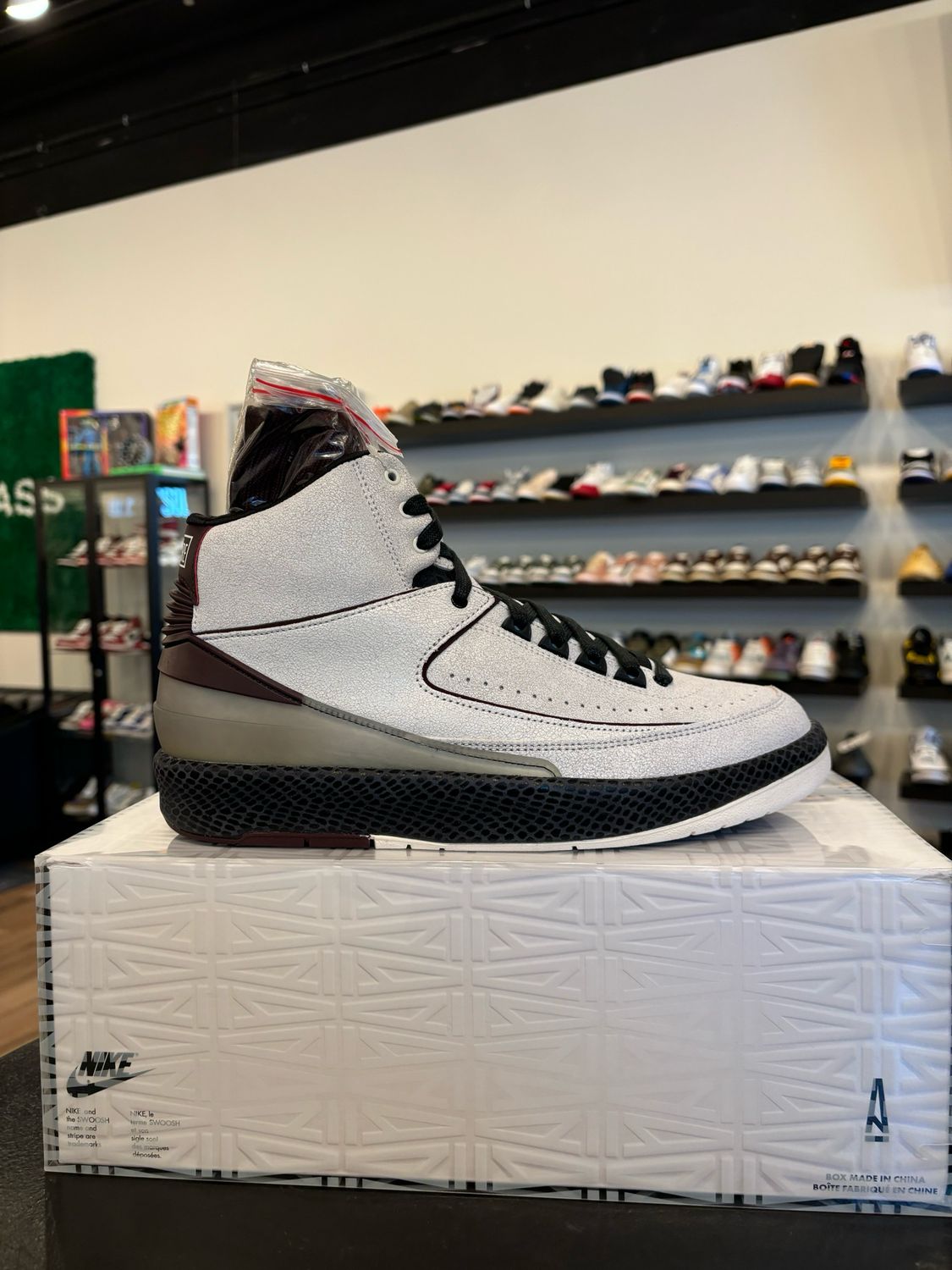 Jordan 2 A Ma Maniere Size 10 Brand New
