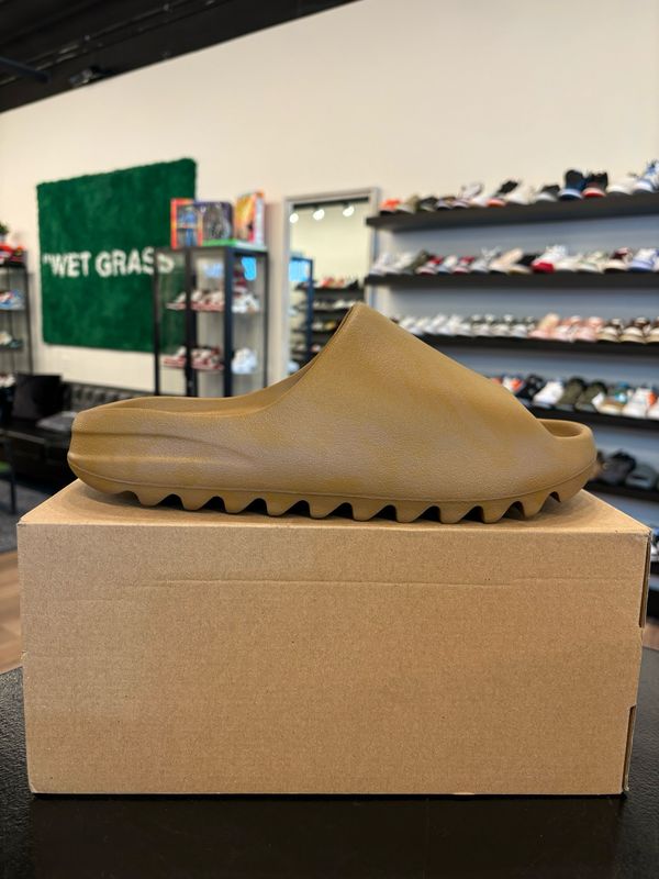 Yeezy Slide Ochre Size 10 Brand New