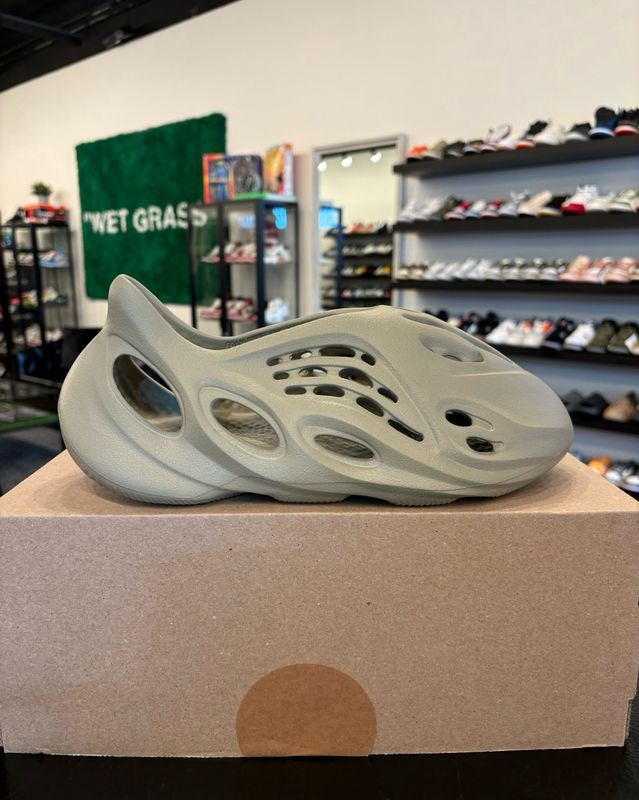Yeezy Foam Rnnr Stone Salt Size 11 Brand New