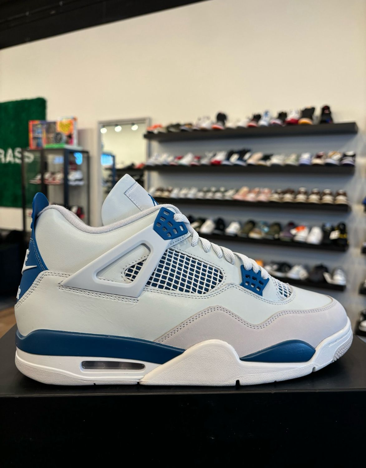 Jordan 4 Military Blue Size 11.5 Brand New