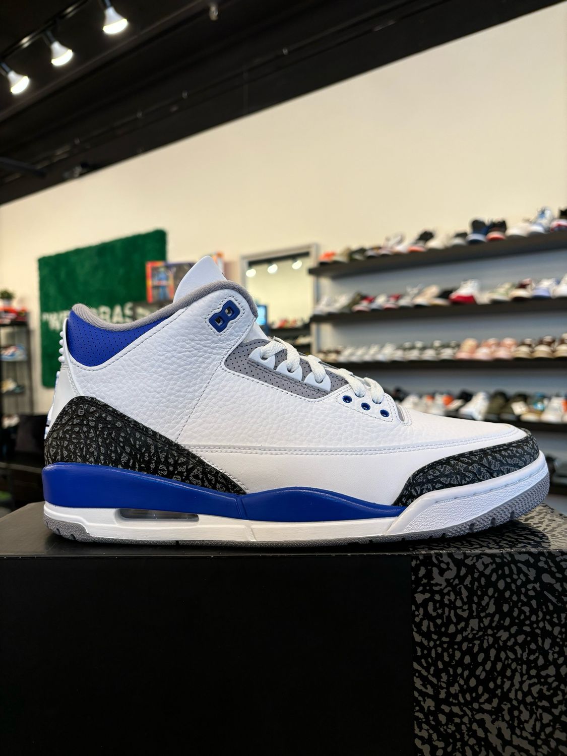 Jordan 3 Racer Blue Size 11 Brand New