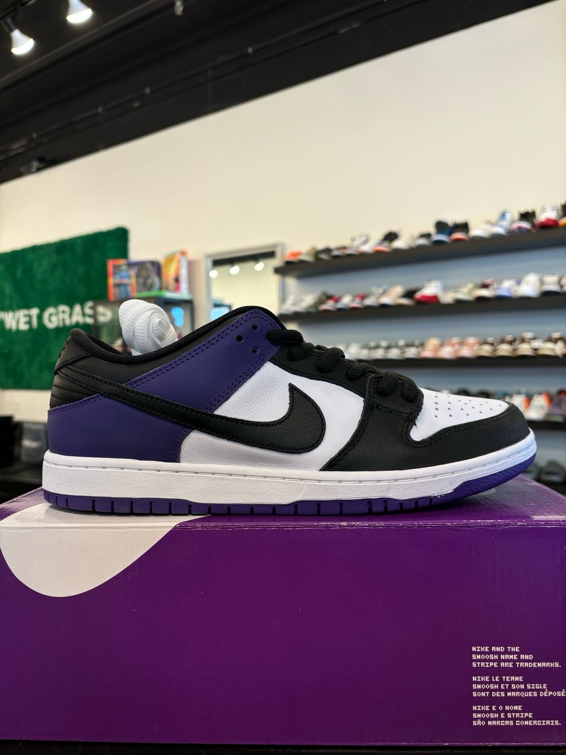 Nike SB Dunk Low Court Purple Size 11.5 Brand New