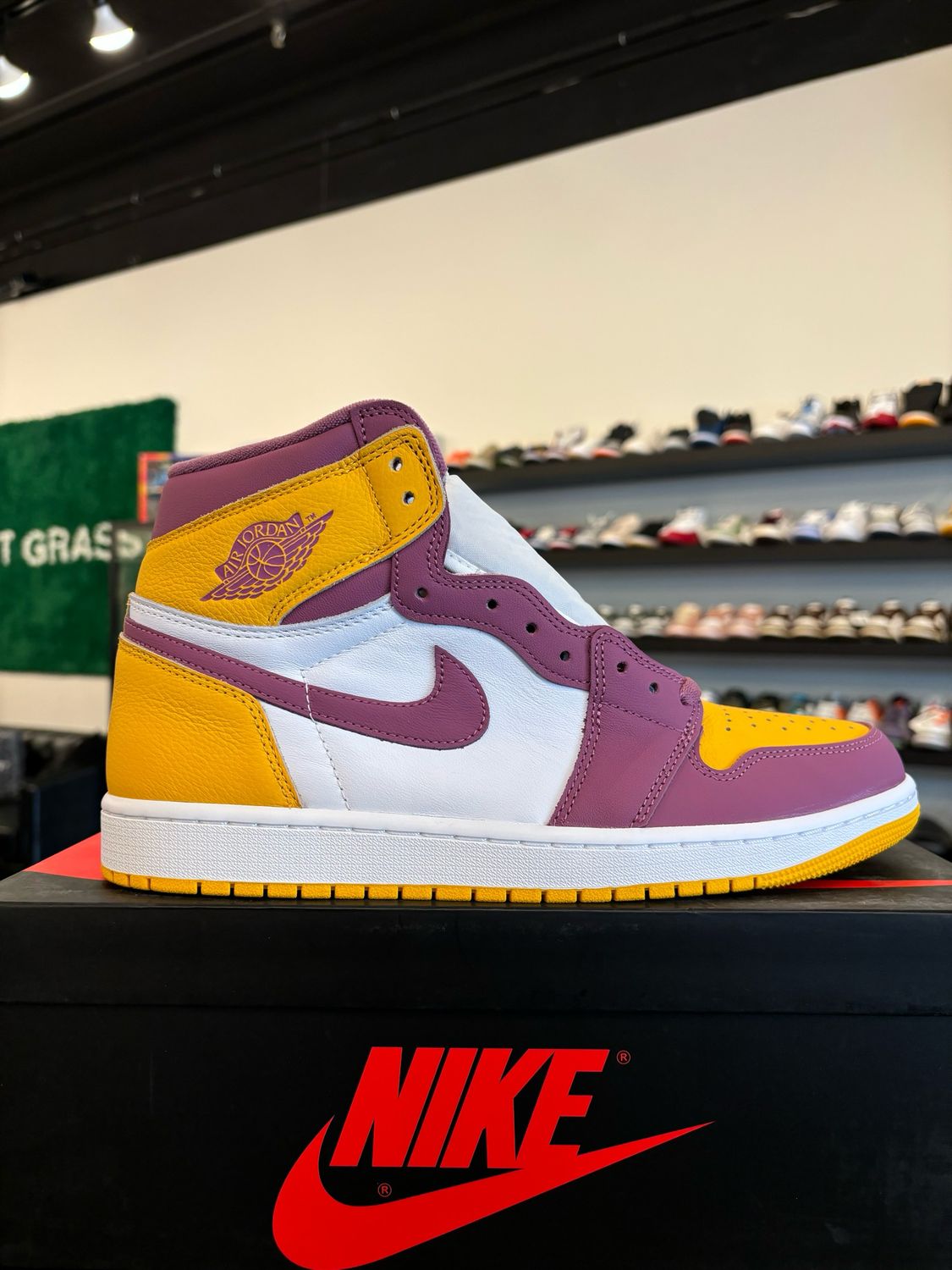 Jordan 1 Brotherhood Size 11.5 Brand New