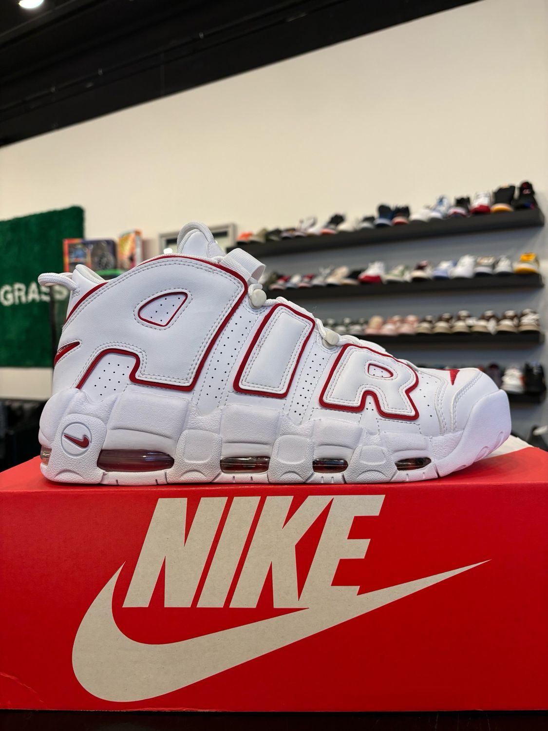 Nike Uptempo White Red Size 12 Brand New