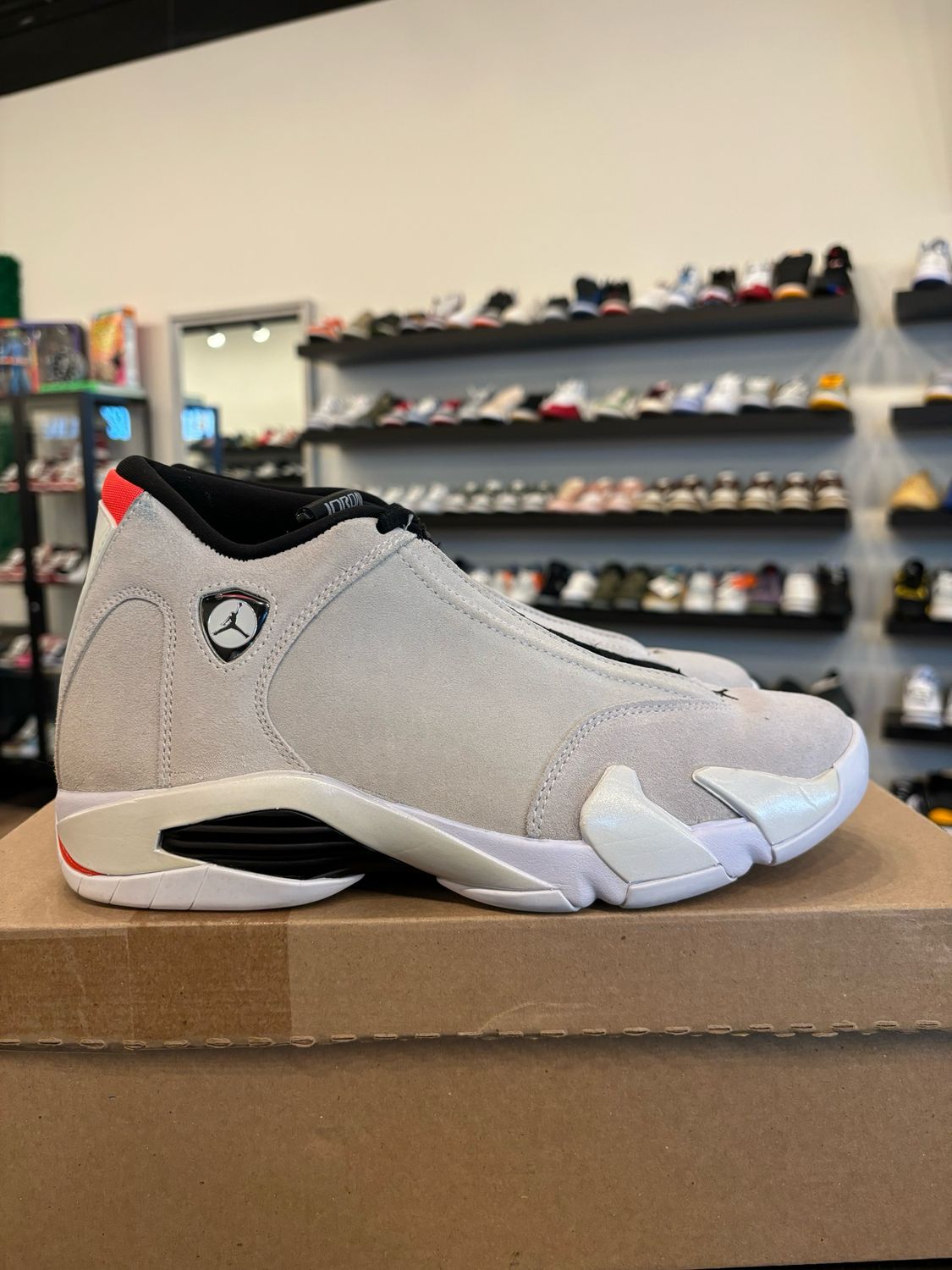 Jordan 14 Light Tan Size 8 Pre-Owned (No Box)