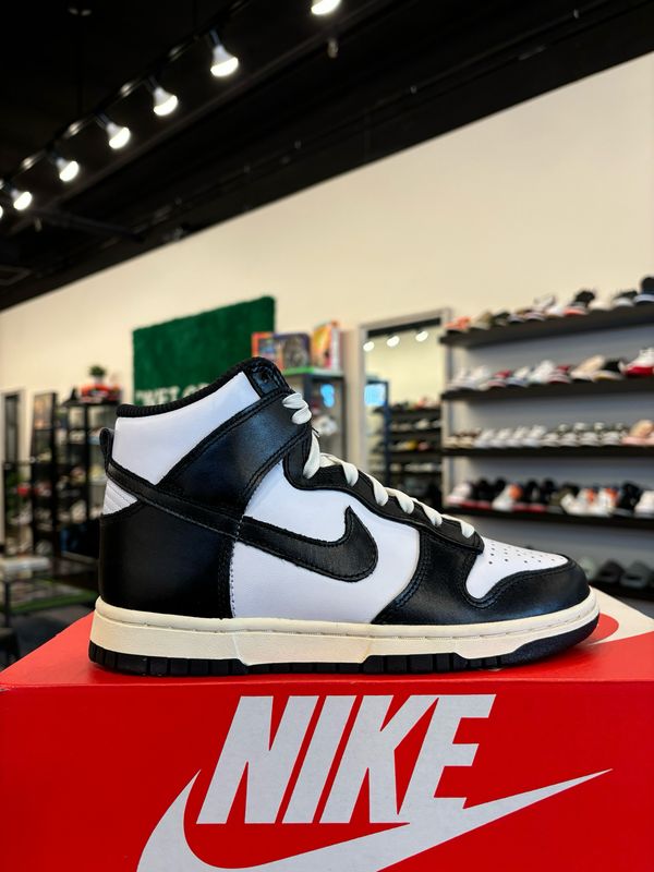 Nike Dunk High Vintage Panda Size 5Y (6.5W) Brand New