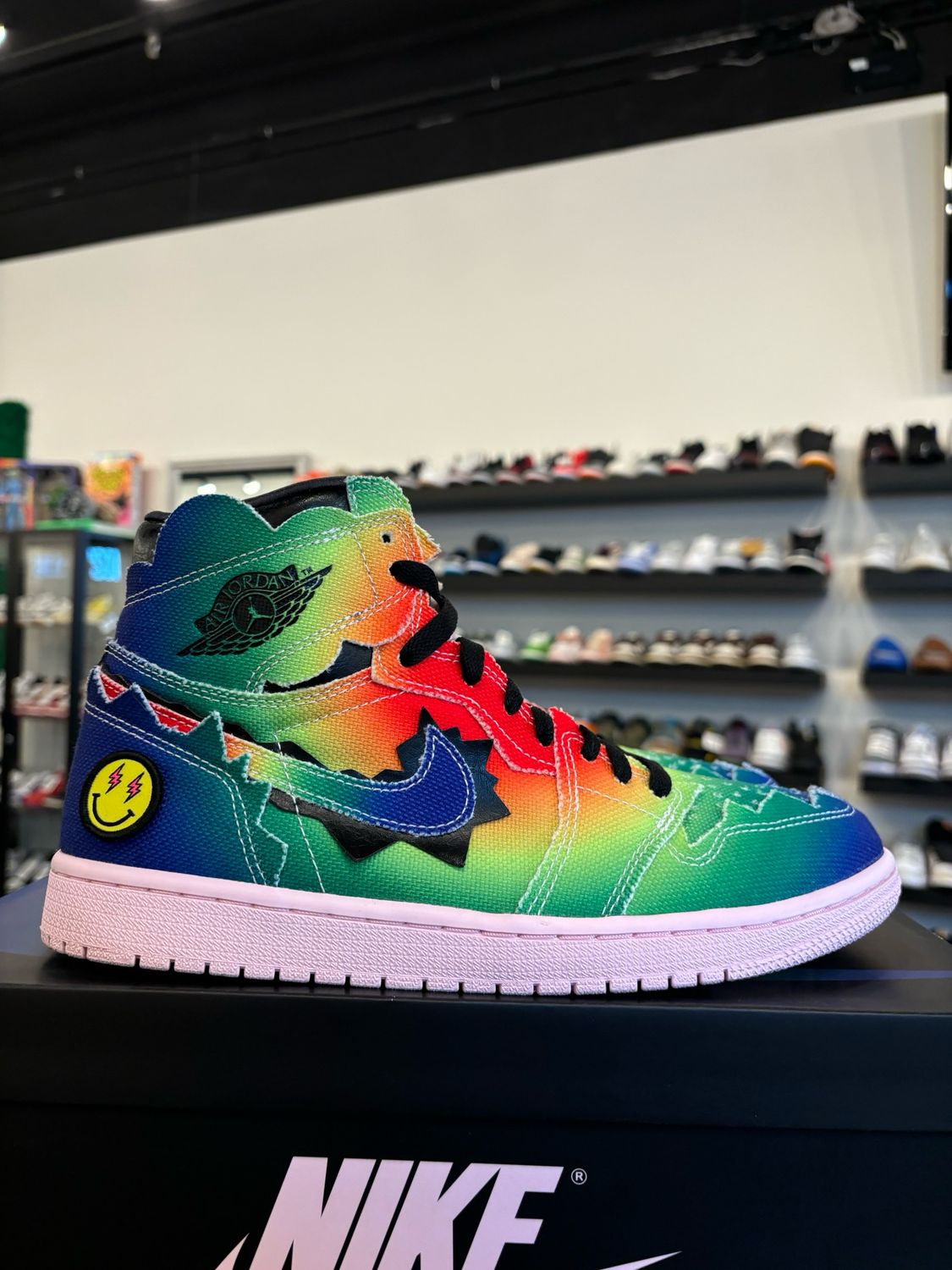 Jordan 1 J Balvin Size 9 Pre-Owned