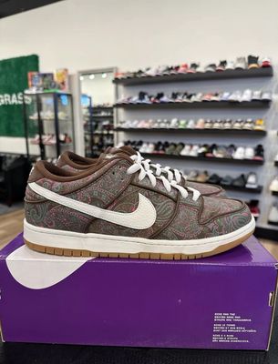 Nike SB Dunk Low Brown Paisley Size 11.5 Pre-Owned