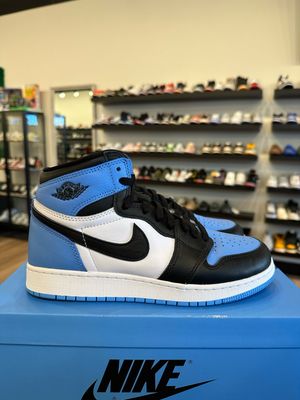 Jordan 1 UNC Toe Size 7Y (8.5W) Pre-Owned