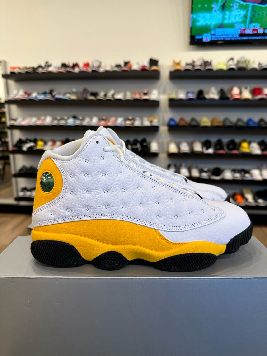 Jordan 13 Del Sol Size 8.5 Pre-Owned