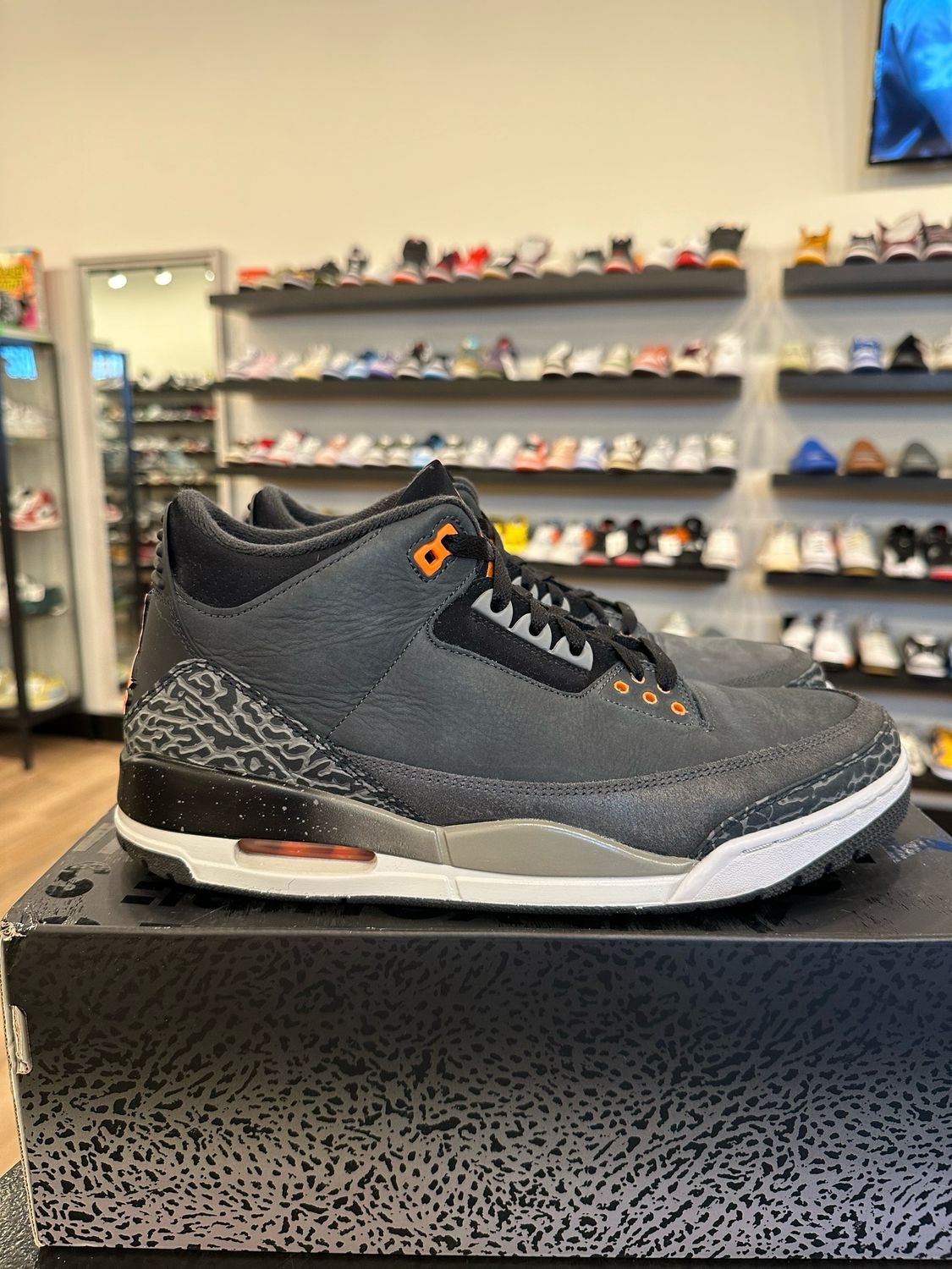 Jordan 3 Fear Size 12 Pre-Owned