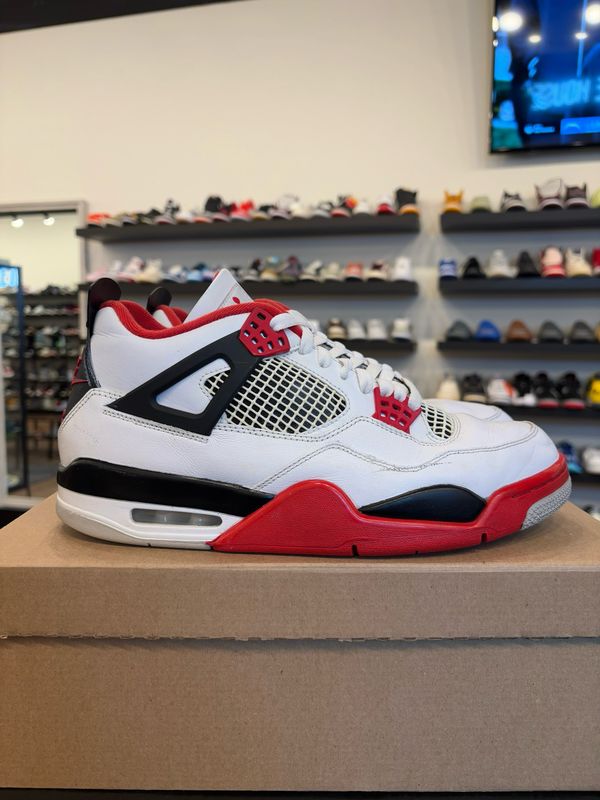 Jordan 4 Fire Red 2020 Size 10 Pre-Owned (No Box)