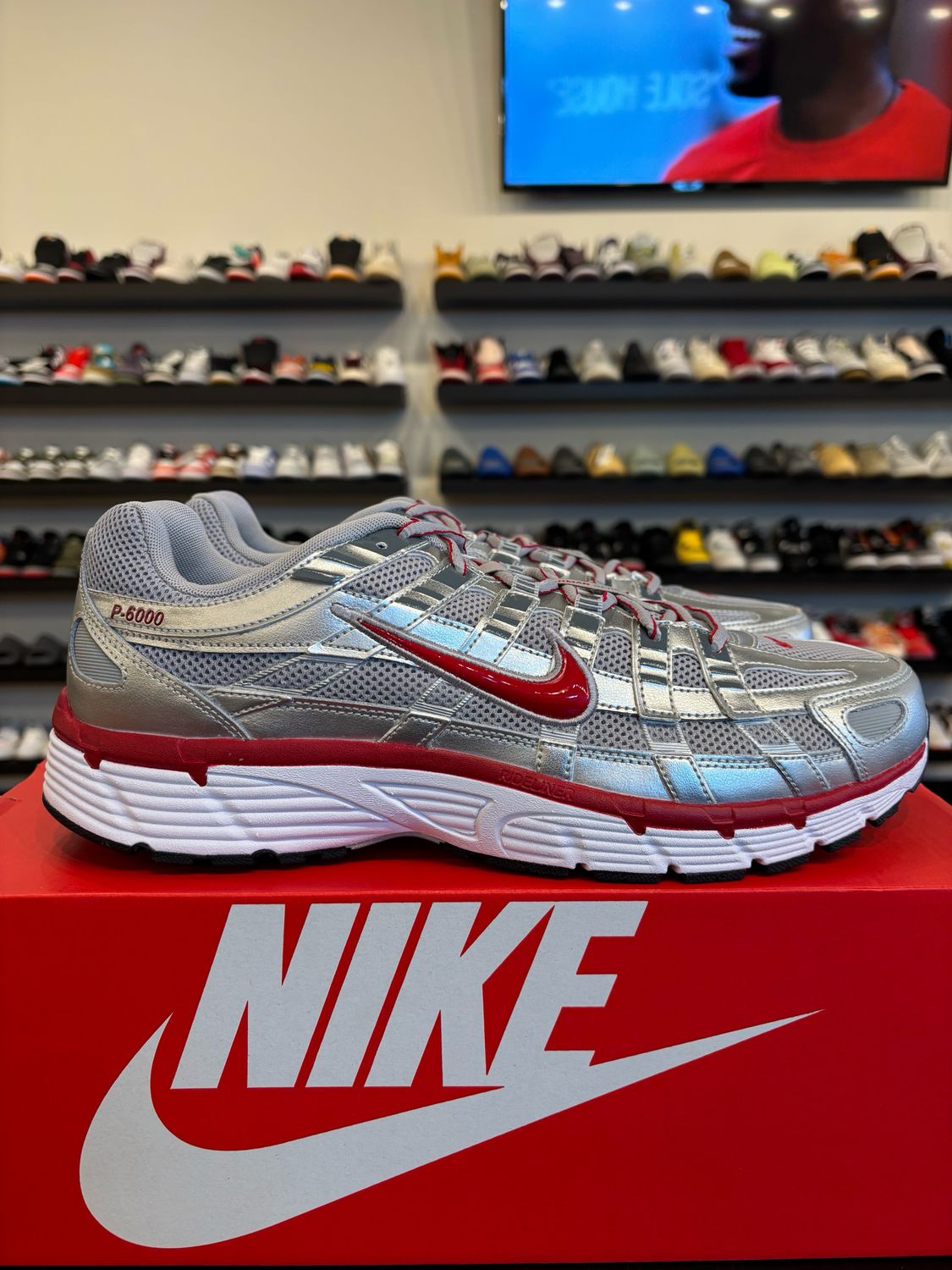 Nike P-6000 Metallic Silver Red Size 13 Brand New