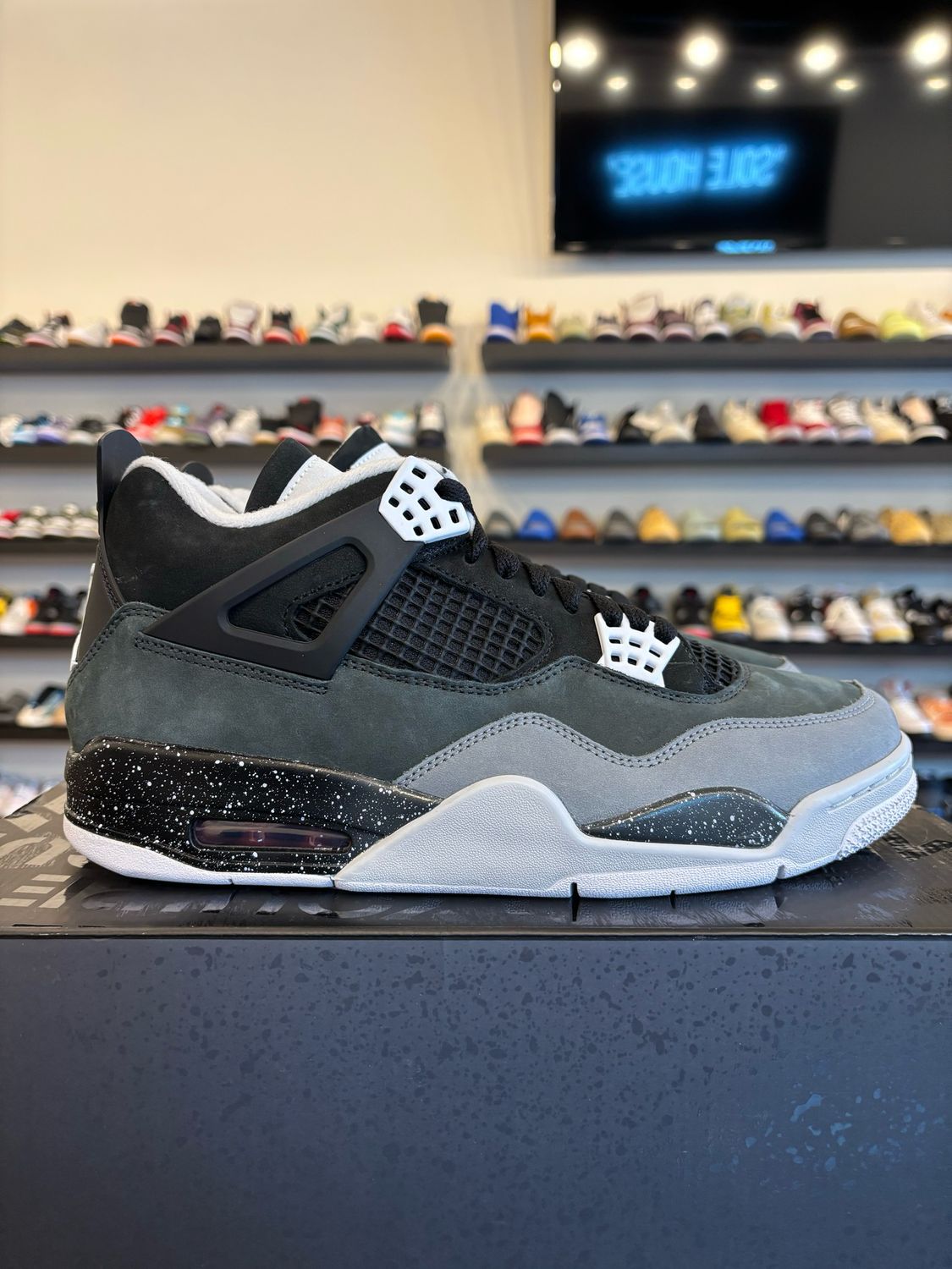 Jordan 4 Fear 2024 Size 10 Brand New