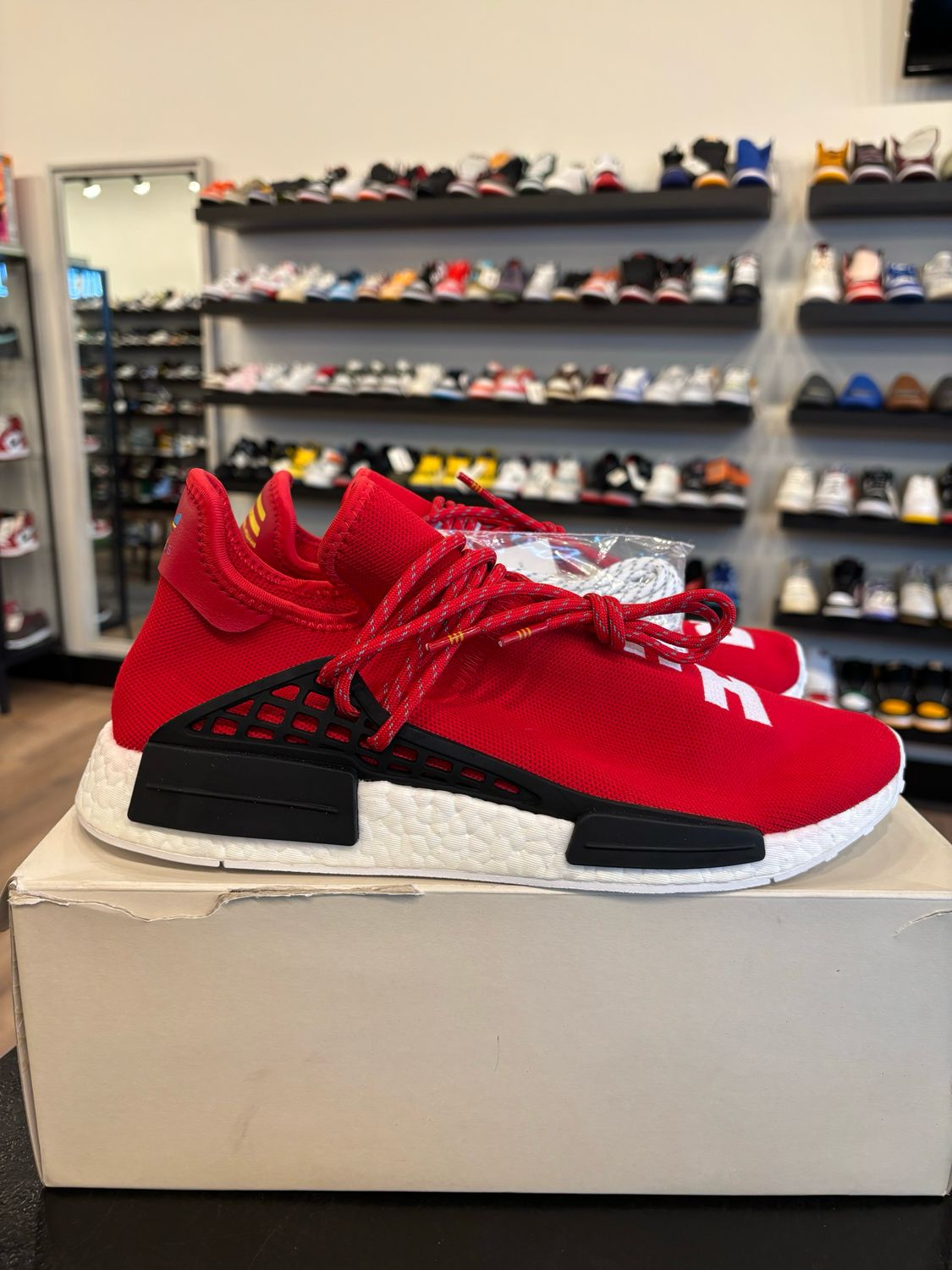 Adidas Pharrell Human Race Red OG Size 10.5 Brand New