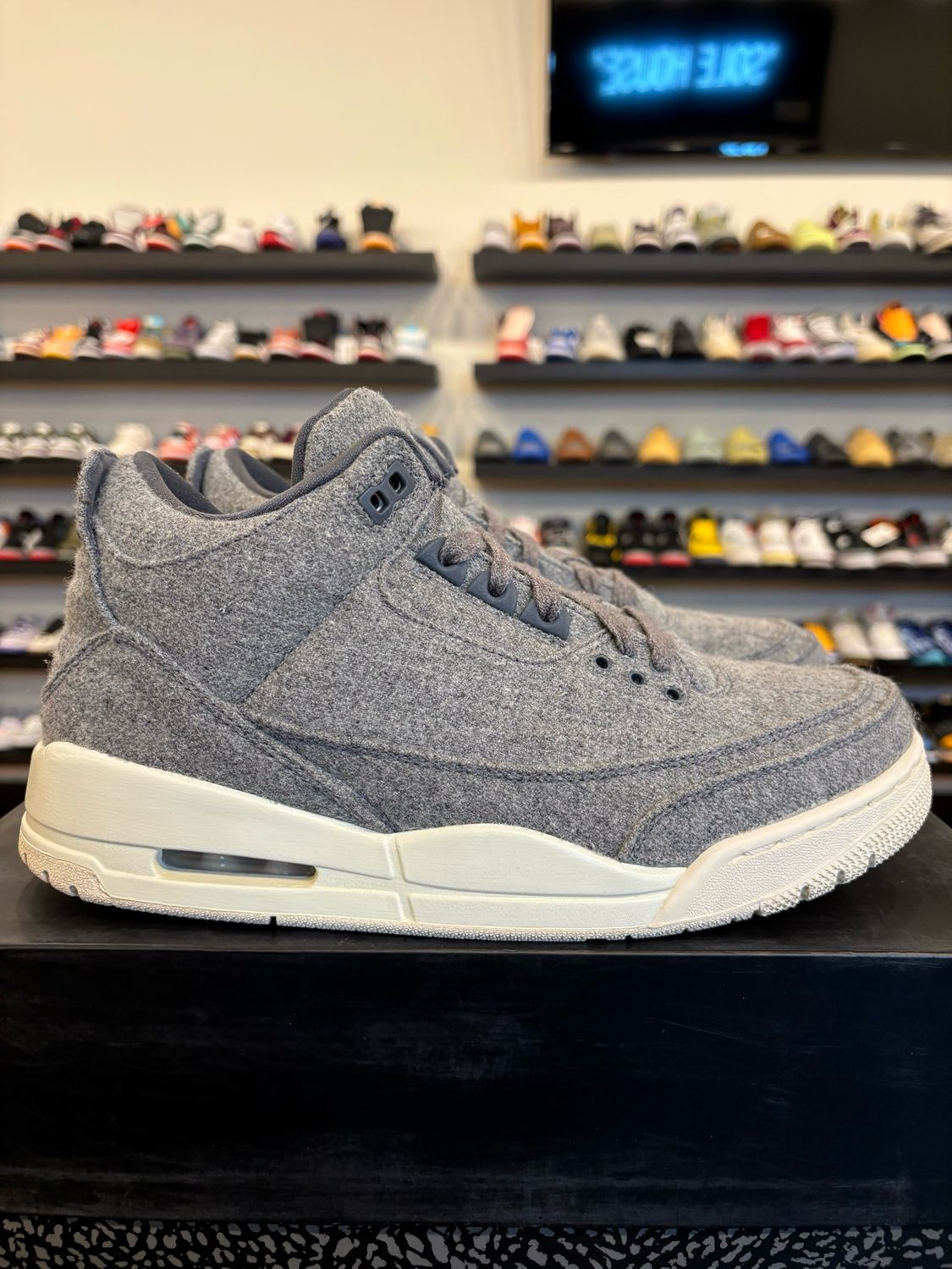 Jordan 3 Wool Size 9 Pre-Owned