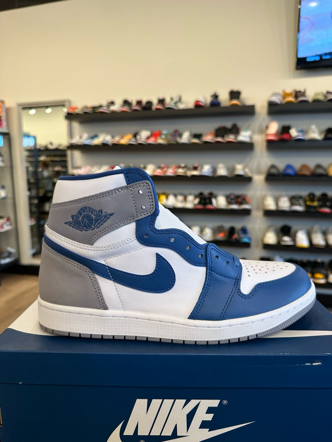 Jordan 1 True Blue Size 10.5 Brand New