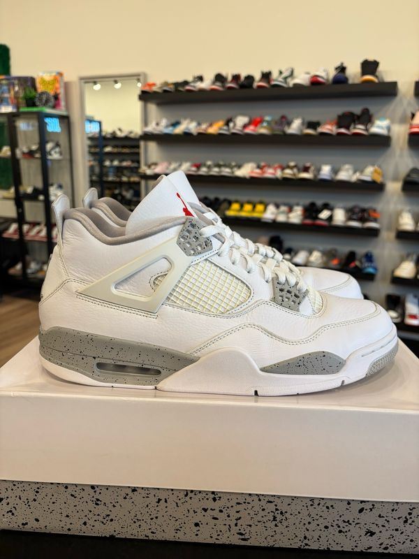 Jordan 4 White Oreo Size 13 Pre-Owned