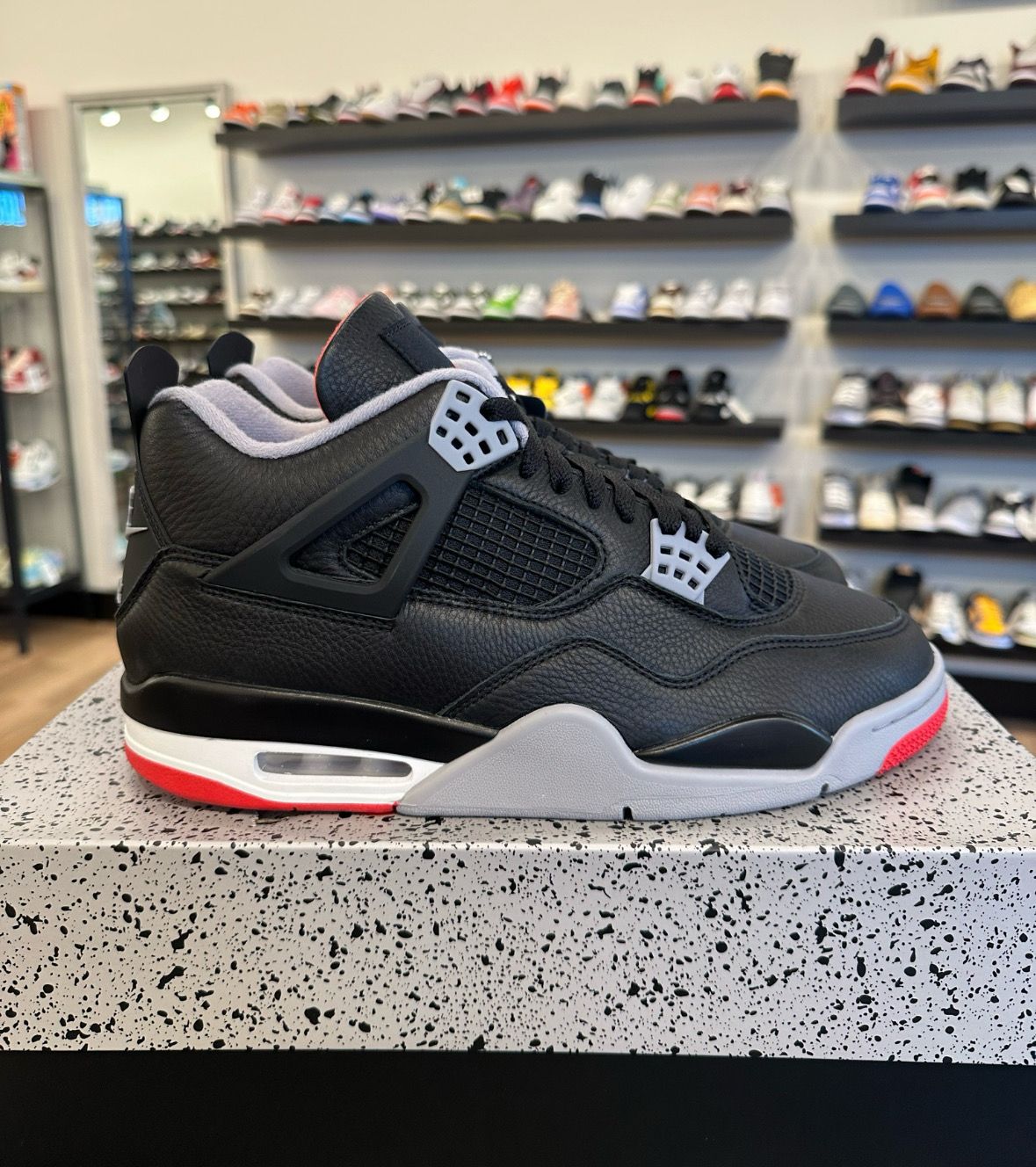 Jordan 4 Bred Reimagined Size 10 Brand New