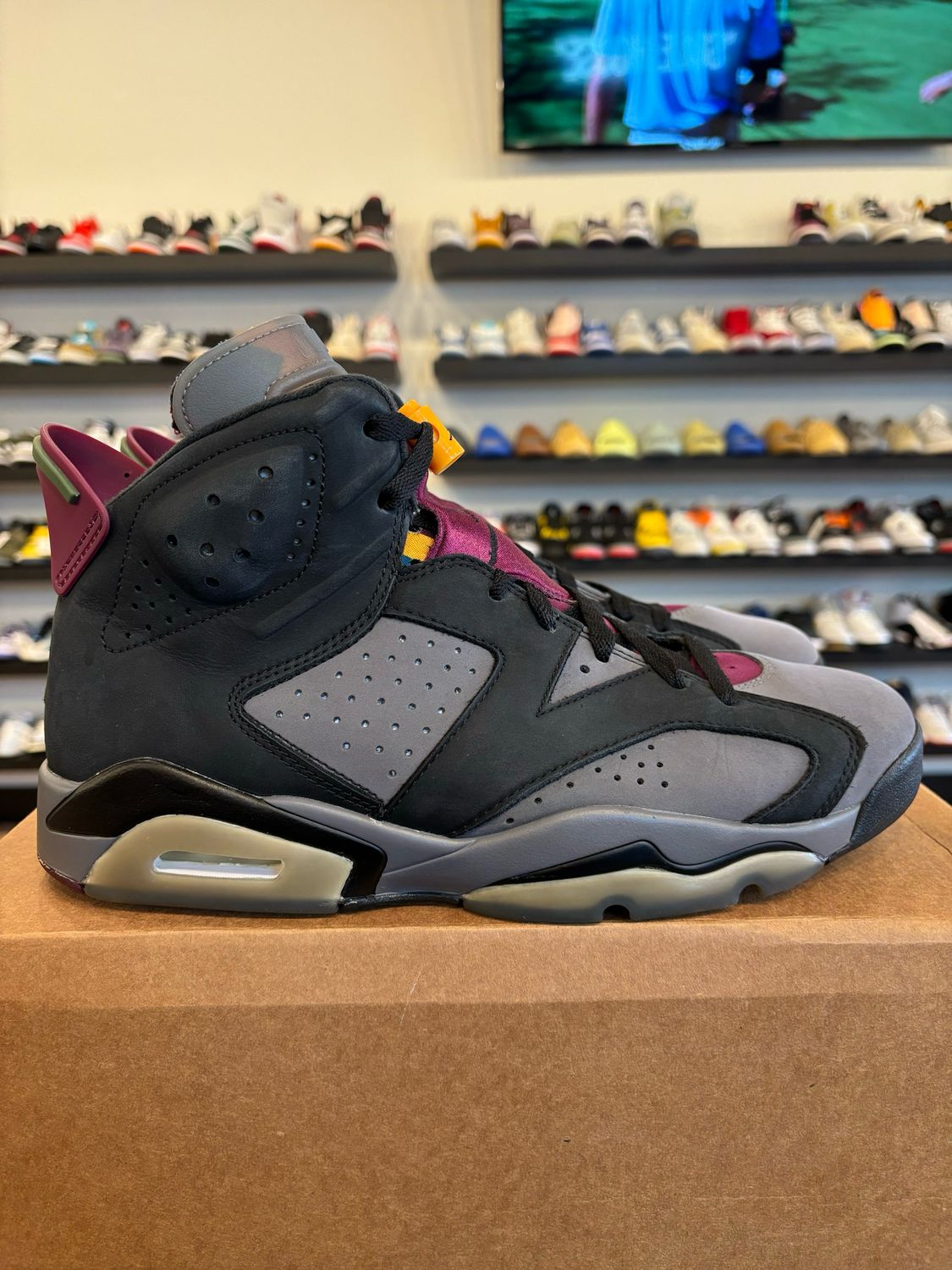 Jordan 6 Bordeaux Size 10 Pre-Owned (No Box)