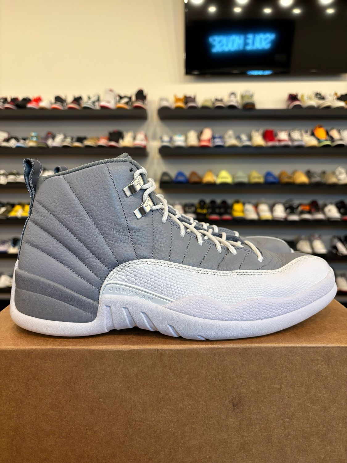 Jordan 12 Stealth Grey Size 10.5 Pre-Owned (No Box)