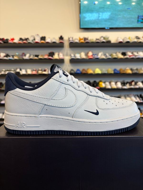 Nike Air Force 1 Photon Blue Size 8 Brand New