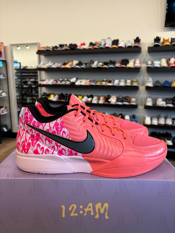 Nike Ja 2 Heart Eyes Size 13 Brand New