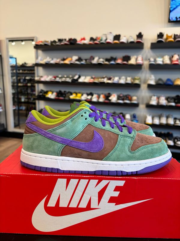 Nike Dunk Low Veneer Size 7 (8.5W) Brand New