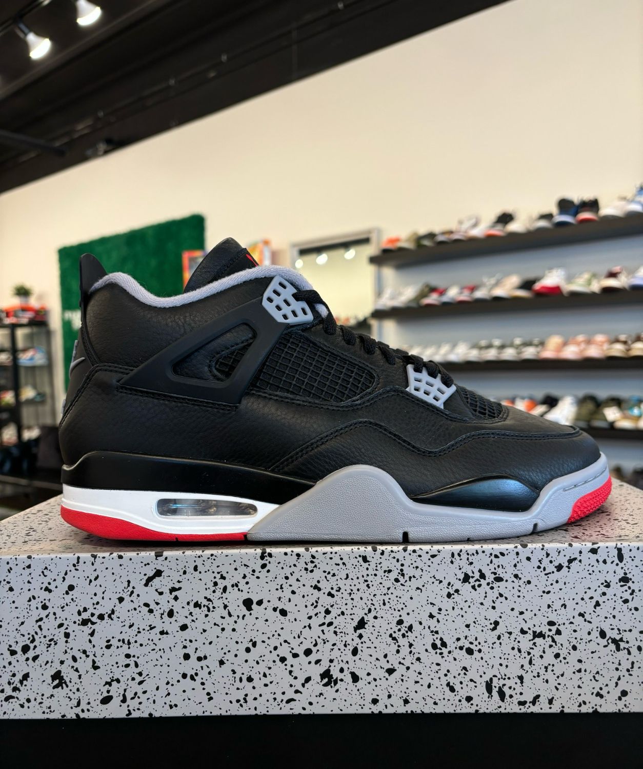 Jordan 4 Bred Reimagined Size 11 Brand New