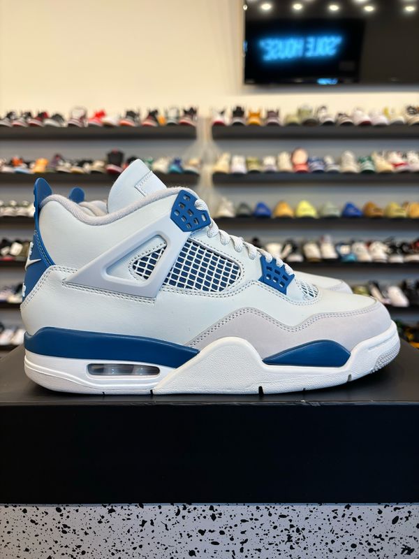 Jordan 4 Military Blue (2024) Size 8 Brand New