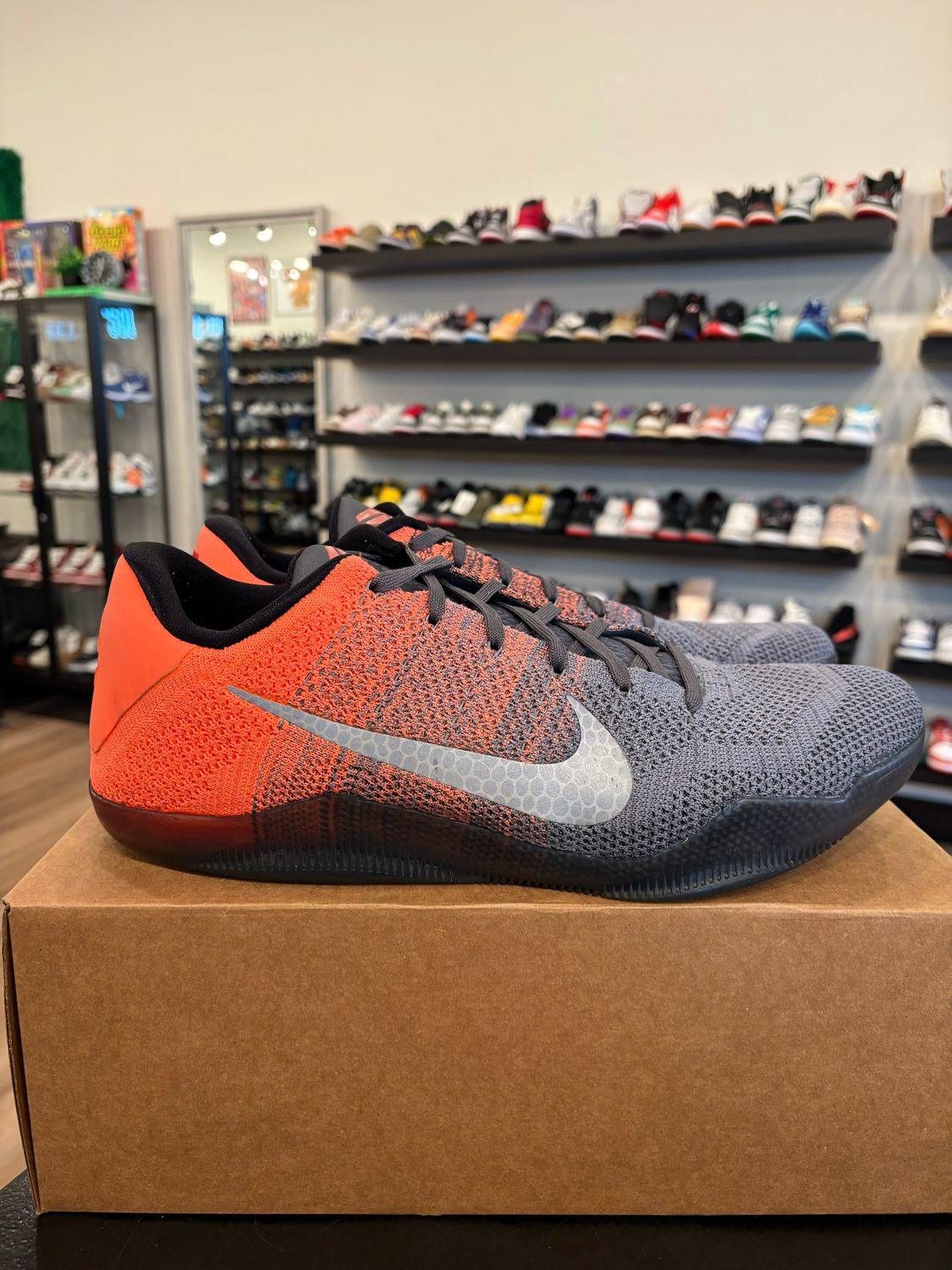 Nike Kobe 11 Easter Size 14 Pre-Owned (No Box)