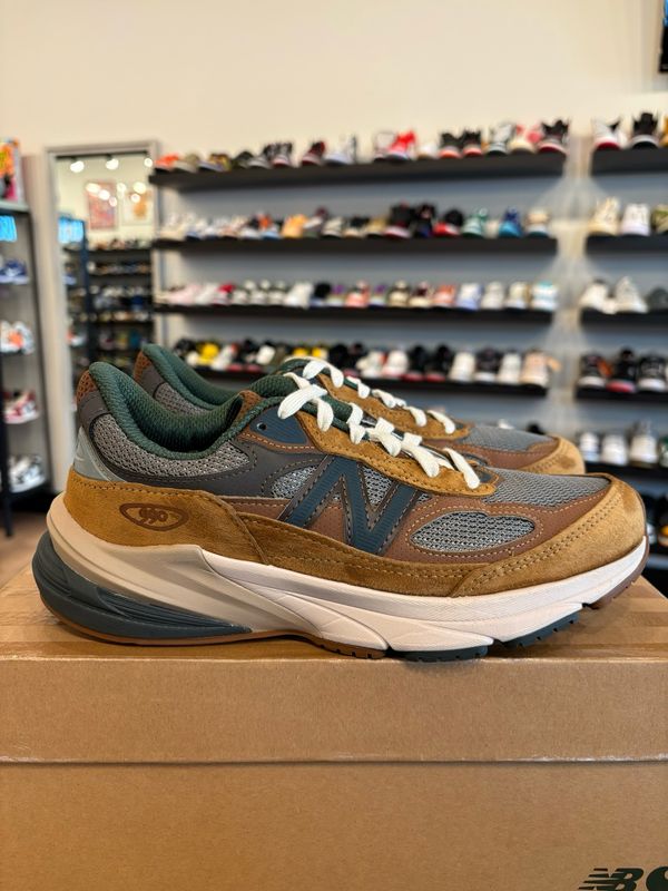 New Balance 990 V6 Carhartt WIP Size 6 (7.5W) Pre-Owned