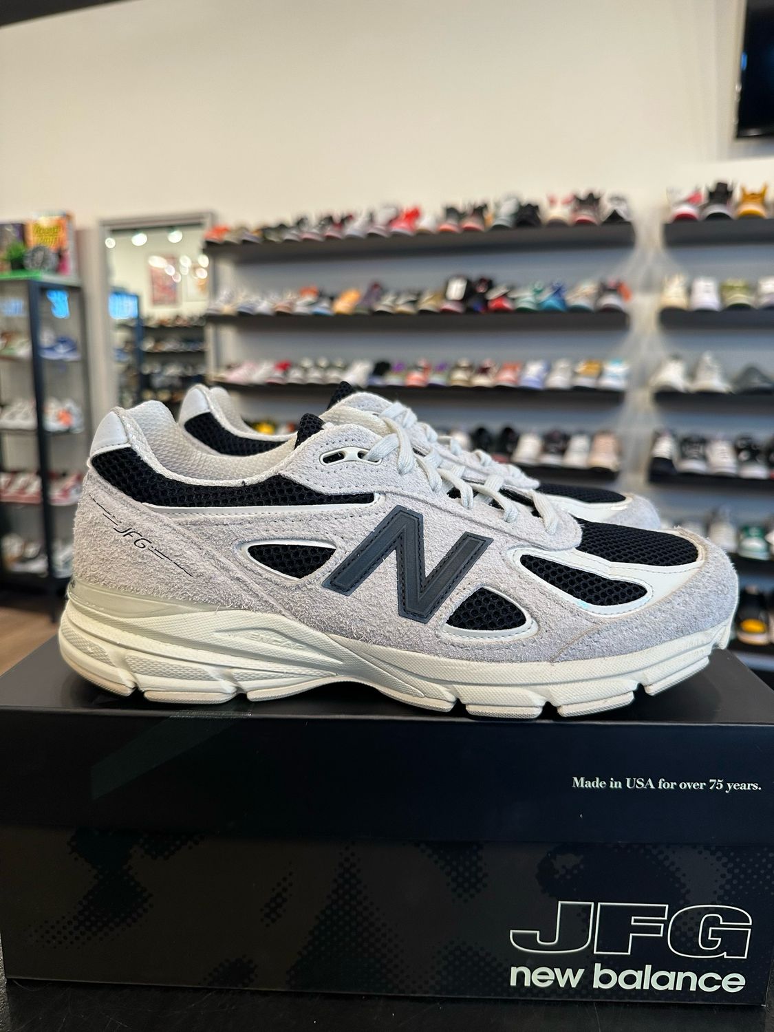 New Balance 990V4 JFG Intro Size 8.5 Pre-Owned