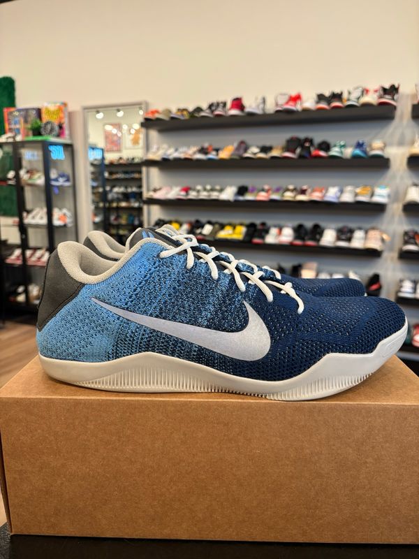 Nike Kobe 11 Brave Blue Size 13 Pre-Owned (No Box)