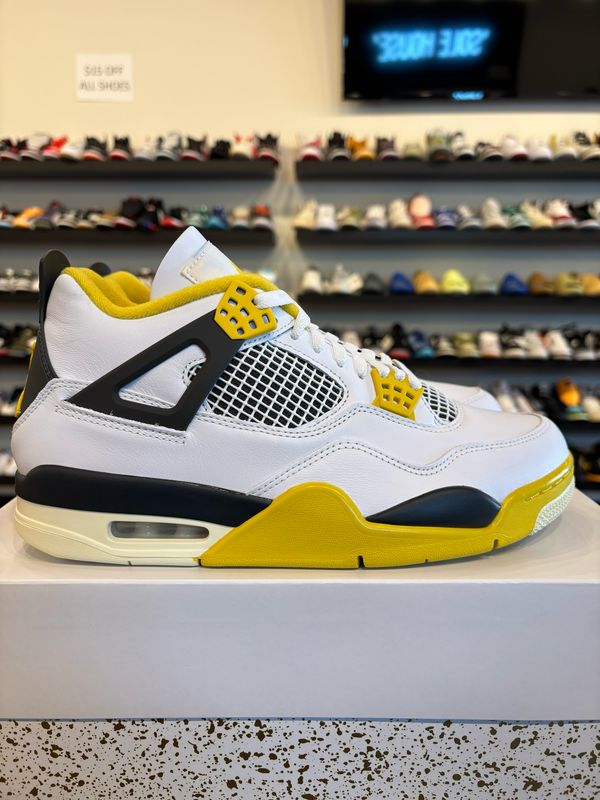 Jordan 4 Sulfur Size 9.5 (11W) Brand New