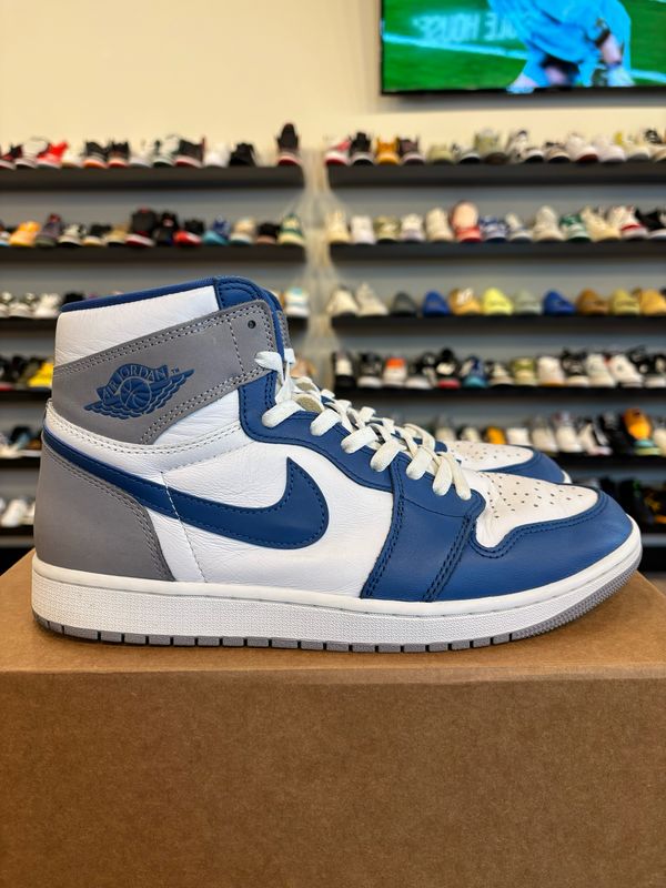 Jordan 1 True Blue Size 11 Pre-Owned (No Box)