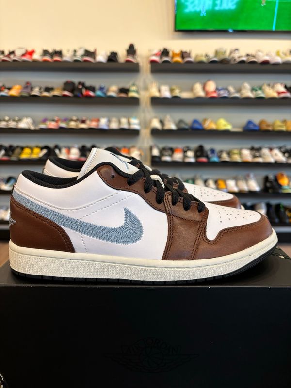 Jordan 1 Low Brown Blue Size 8 Pre-Owned