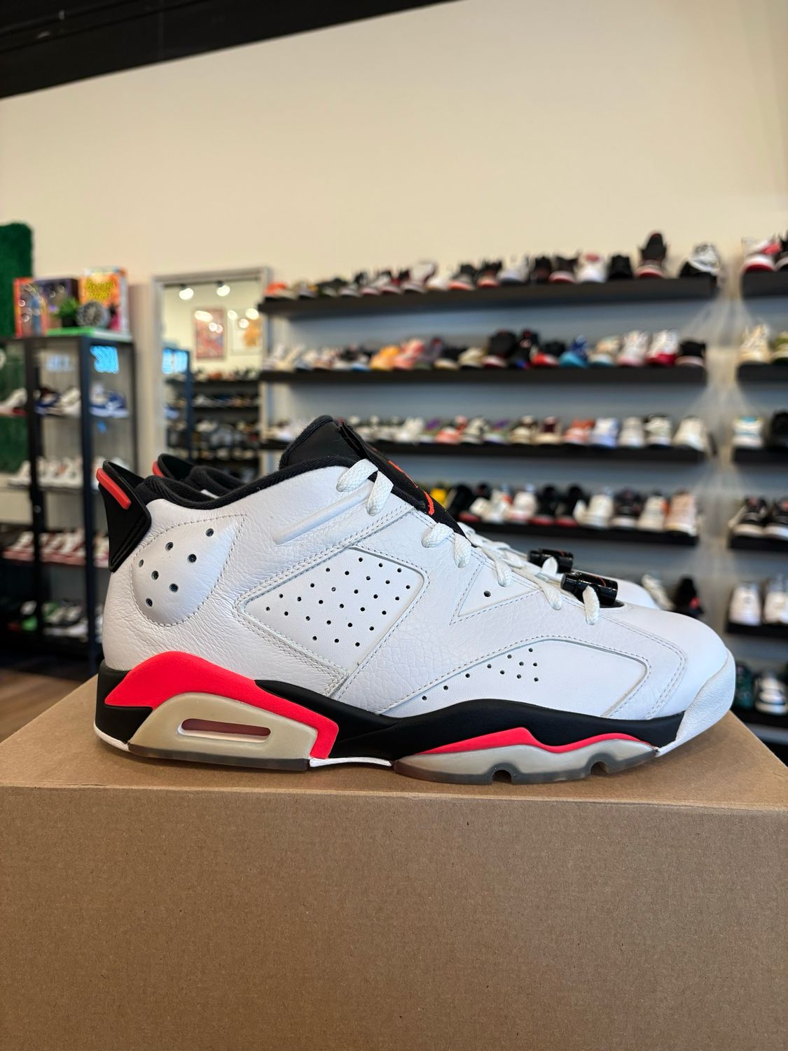 Jordan 6 Low Infrared Size 10 Brand New (No Box)
