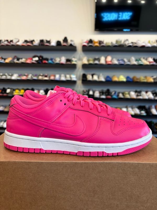 Nike Dunk Low Hyper Pink Size 8.5 (10W) Pre-Owned