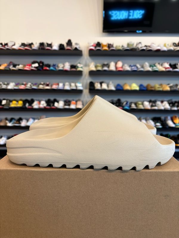 Yeezy Slide Bone Size 13 Pre-Owned