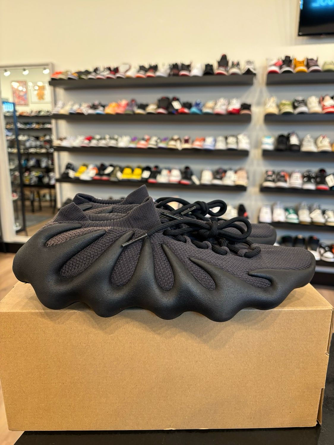 Yeezy 450 Dark Slate Size 11 Pre-Owned