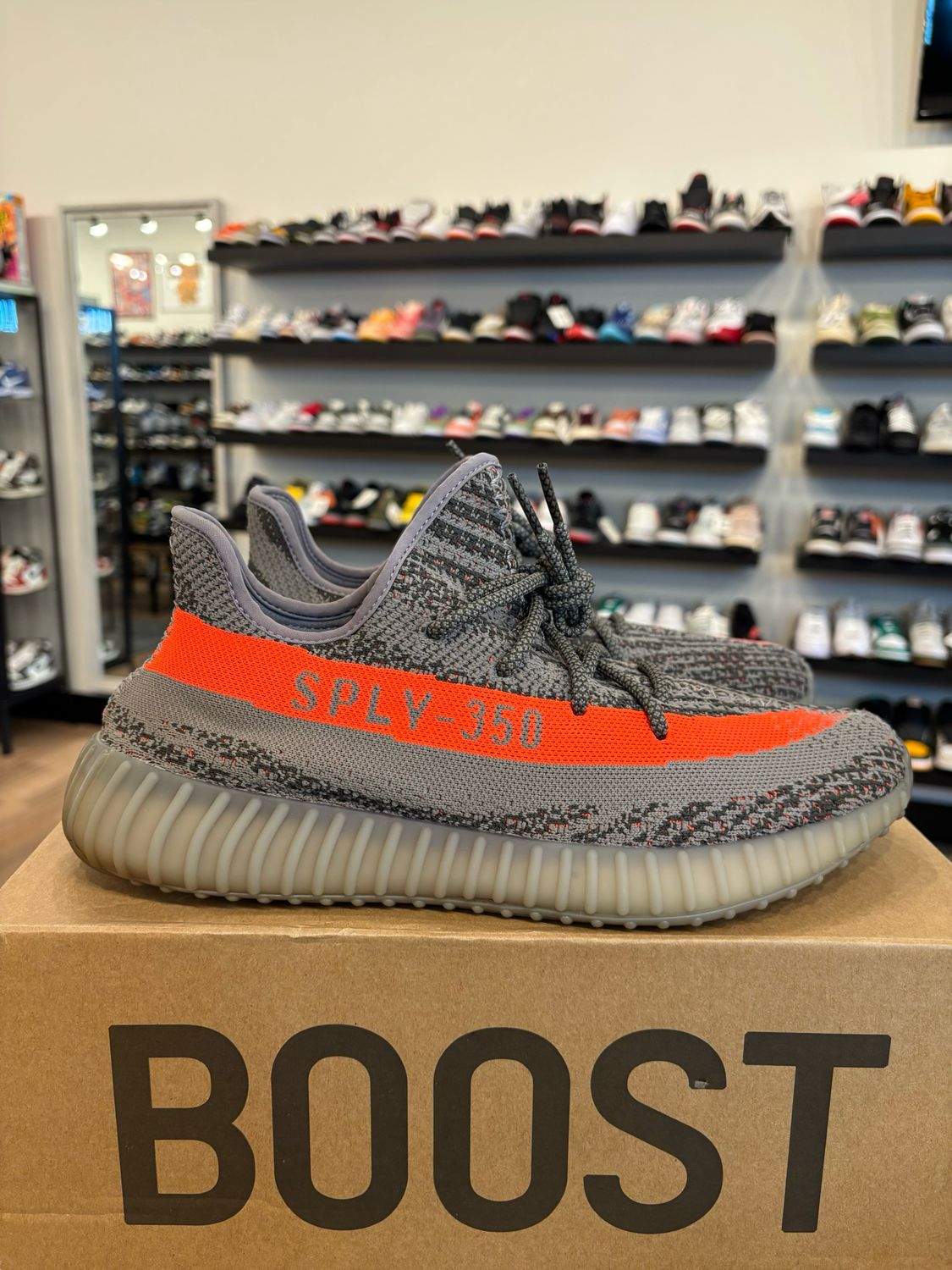 Yeezy 350 V2 Beluga 2016 Size 11 Pre-Owned