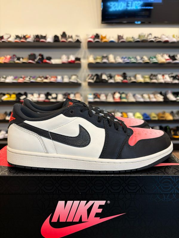 Jordan 1 Low PSG Size 11 Pre-Owned