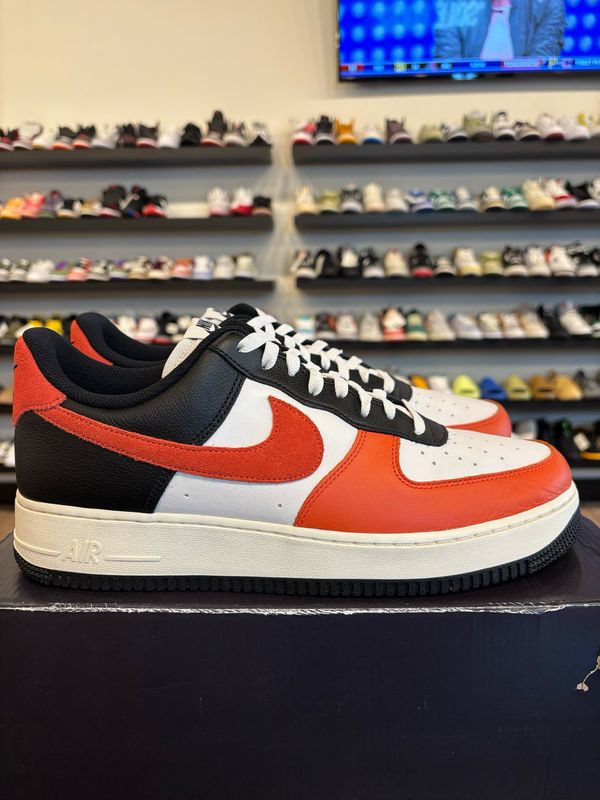 Nike Air Force 1 Low Orange Black Size 12 Pre-Owned
