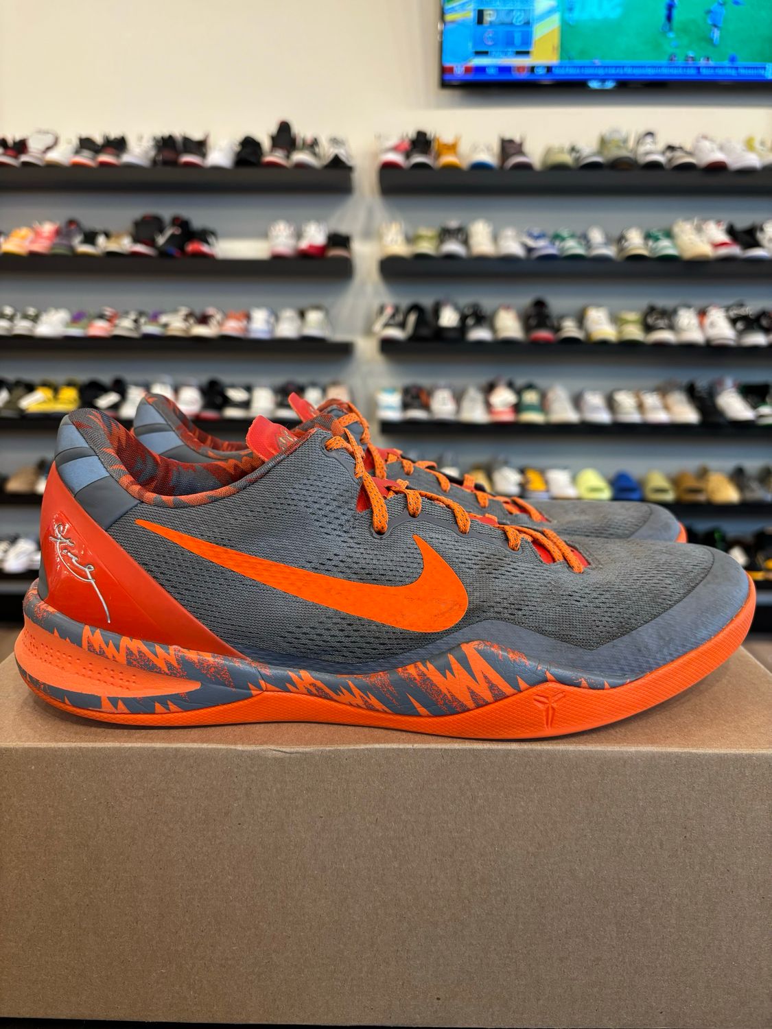 Nike Kobe 8 System Grey Orange Size 12 Pre-Owned (No Box)