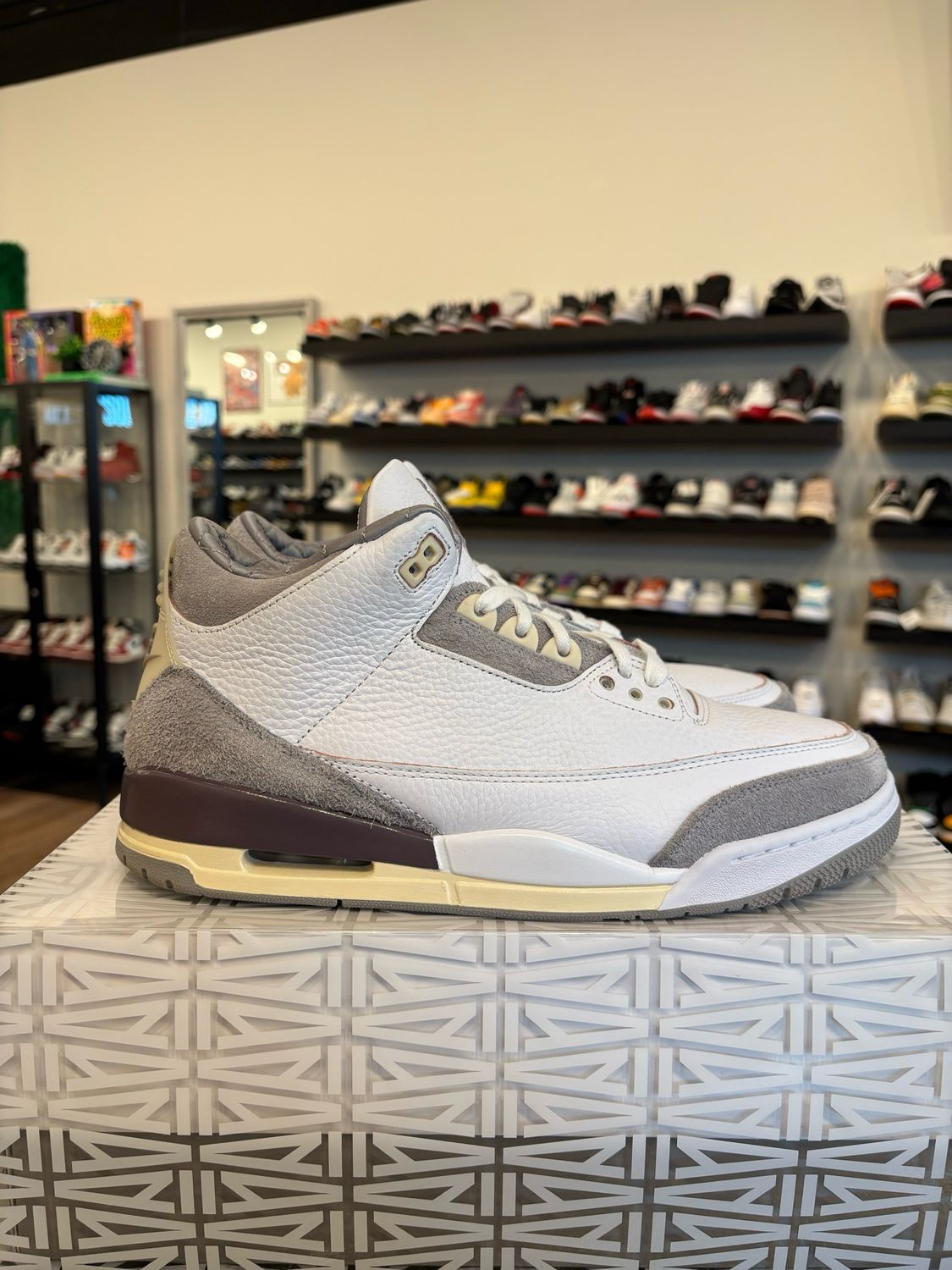Jordan 3 A Ma Maniere White Size 11 (12.5W) Pre-Owned