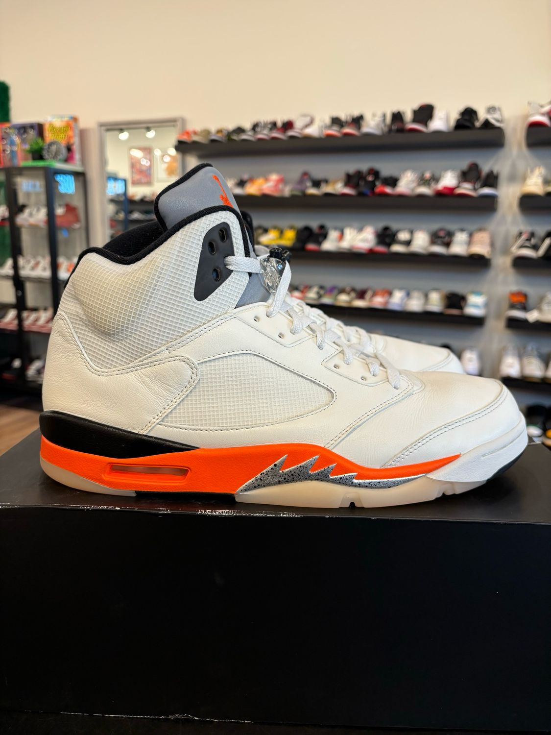 Jordan 5 Shattered Backboard Size 13 Pre-Owned