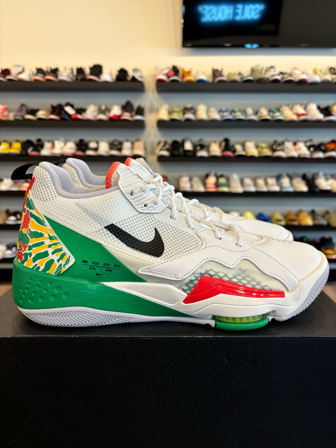 Jordan Zoom &#39;92 White Green Size 11.5 Brand New